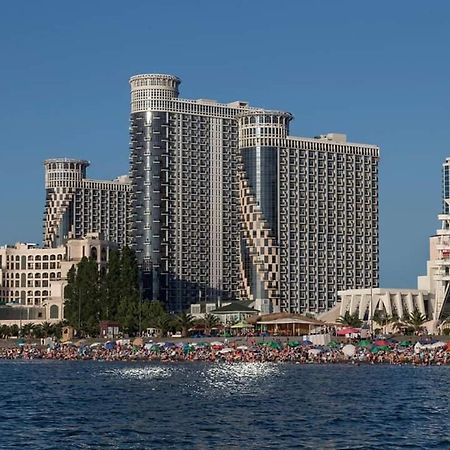 Apartment Twin Towers David Батуми Экстерьер фото