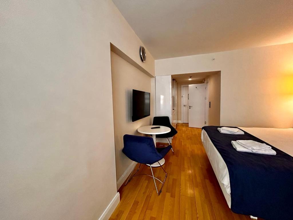Apartment Twin Towers David Батуми Экстерьер фото