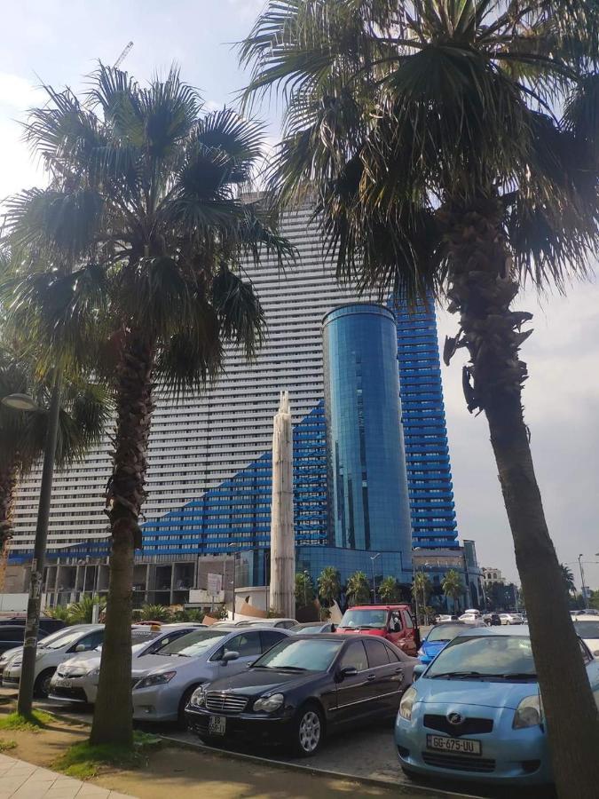 Apartment Twin Towers David Батуми Экстерьер фото
